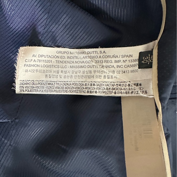 Massimo Dutti Women's Navy Blazer - Picture 7 of 7